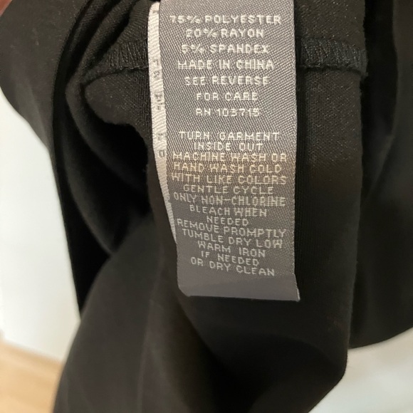 New with tags Sharagano sleeveless shirt dress with gold details - Picture 8 of 8